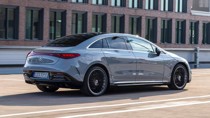 Mercedes-Benz EQE сходит с дистанции