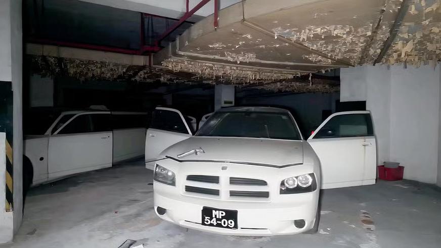 Заброшенные машины Макао