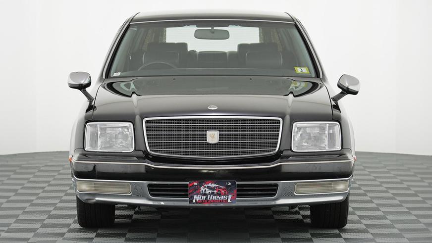 Редкий Toyota Century с V12 под капотом выставлен на продажу в Штатах
