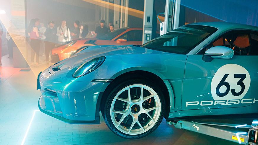 Электрический Porsche Cayenne добрался до Казахстана. Сколько стоит?