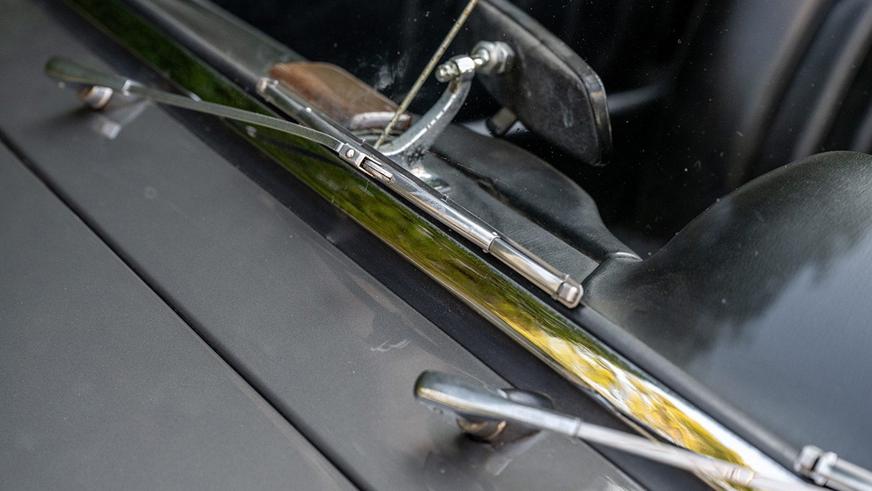 Mercedes-Benz 190 SL на торгах: 50 лет в одних руках и неизвестный пробег