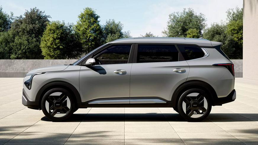 Kia Carens Clavis – недорогой кроссовер на батарейках