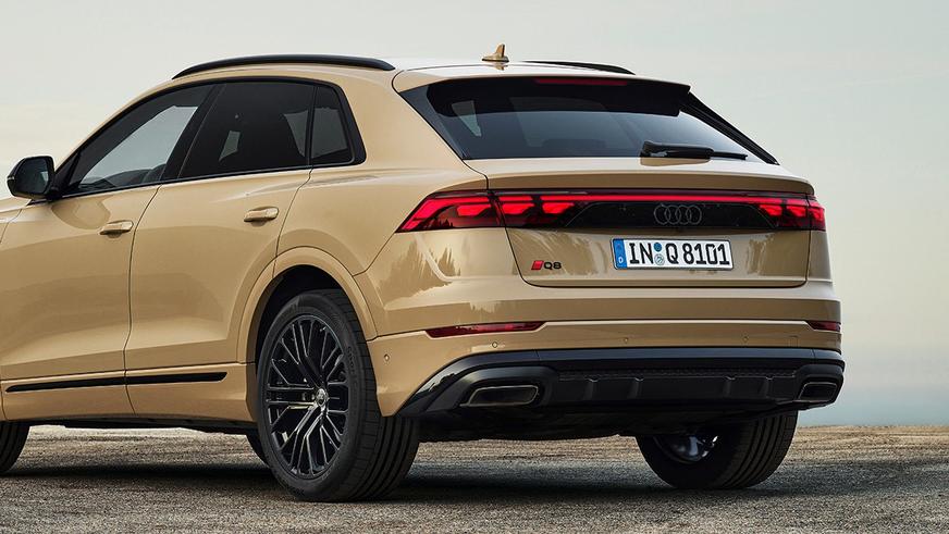 Обновлён кроссовер Audi Q8: новые фары и прежние двигатели