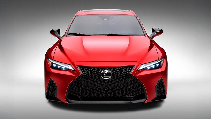 Анонсирована финальная версия седана Lexus IS