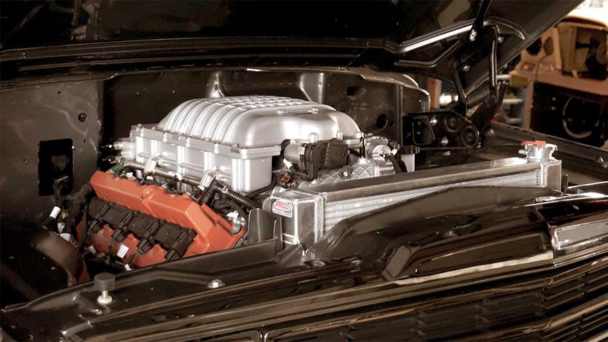 Рестомод Jeep Grang Wagoneer с новым сердцем