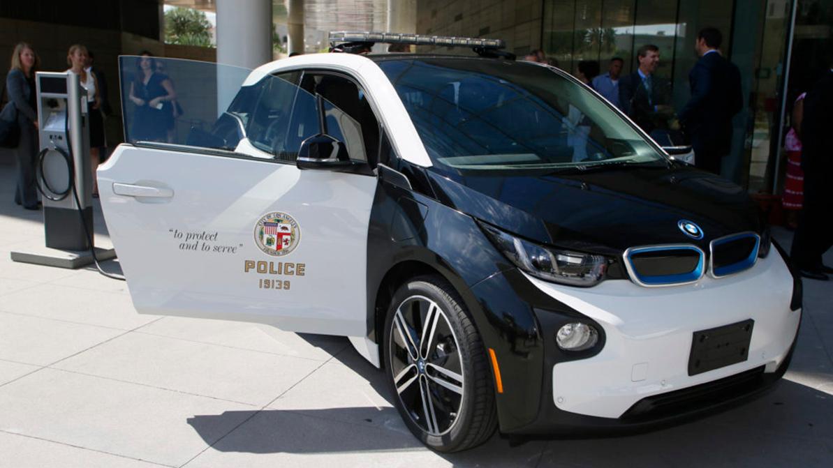 BMW i3 не прижился в полиции США