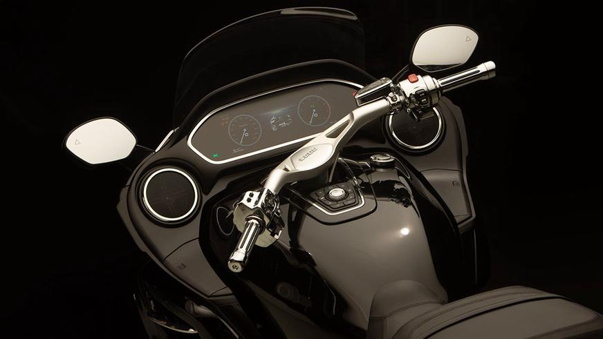 Great Wall создала первый мотоцикл с 8-цилиндровым оппозитником