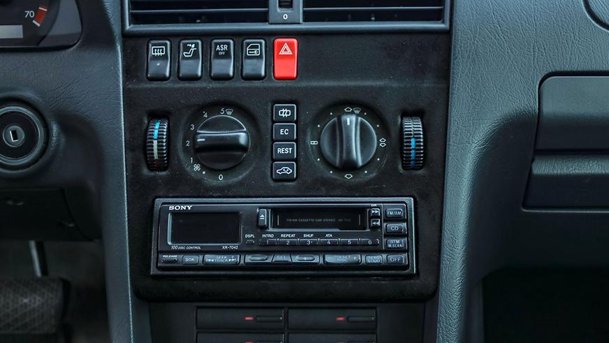 За реплику седана Mercedes-Benz из DTM предлагают всего 5 млн тенге