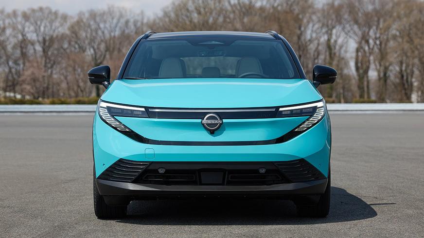 Nissan Leaf в третьем поколении стал кроссовером