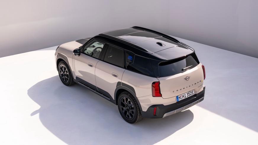 В линейку Mini Countryman вернули вседорожный Untamed Edition