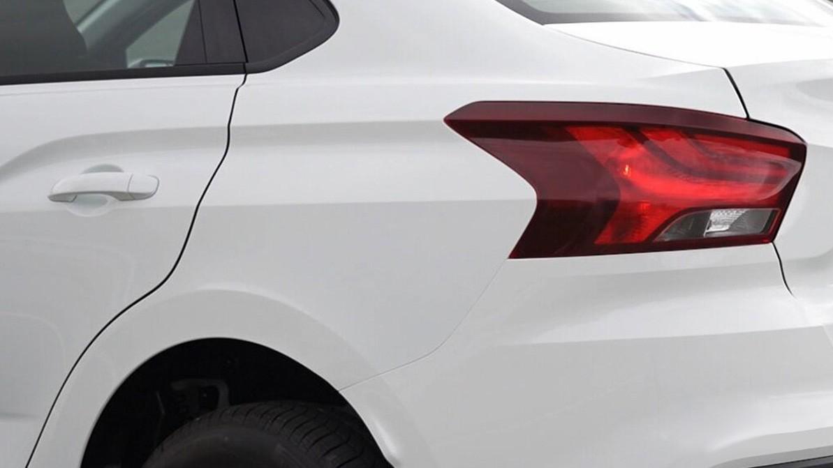 Первые фото салона новой Lada Granta утекли в Сеть