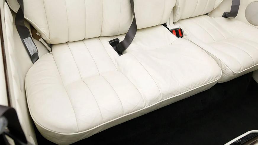 С молотка пустят Range Rover, похожий на Golf Cabriolet