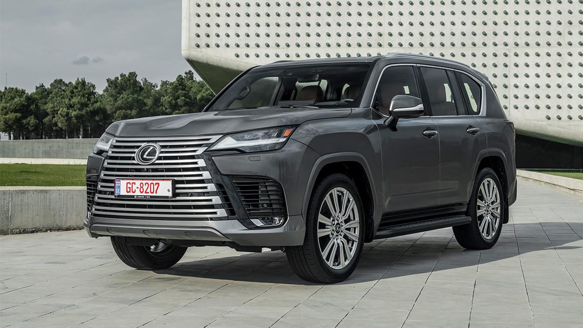 Lexus готовит гибридный LX 700h