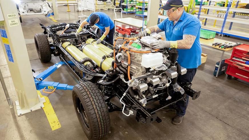 Пикап Toyota Hilux перевели на водород