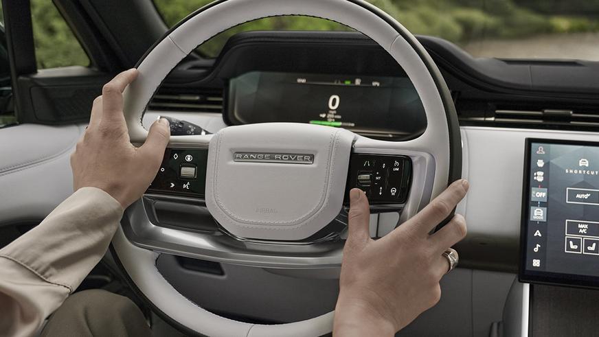 Range Rover стал электромобилем