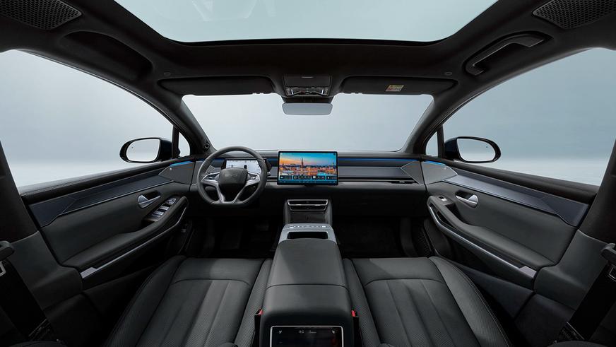 BYD выводит на рынок РК сразу три новых гибрида: сколько они стоят?