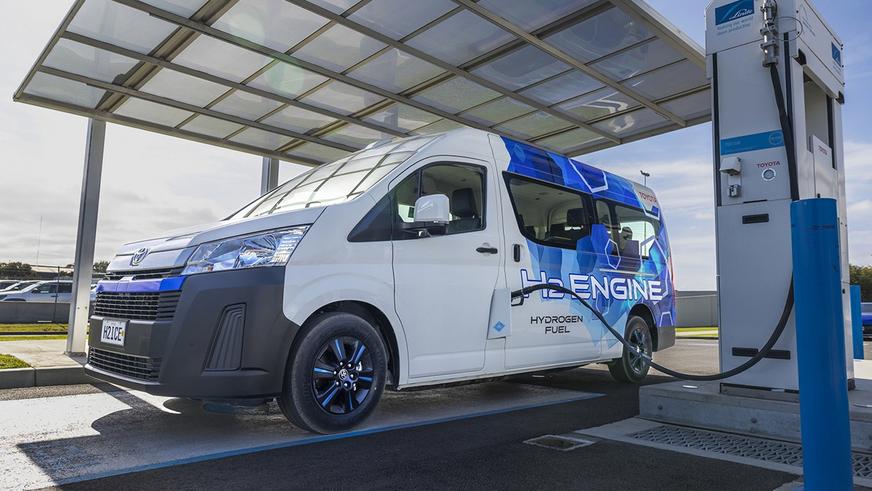 Toyota построила водородный HiAce с мотором от LC 300