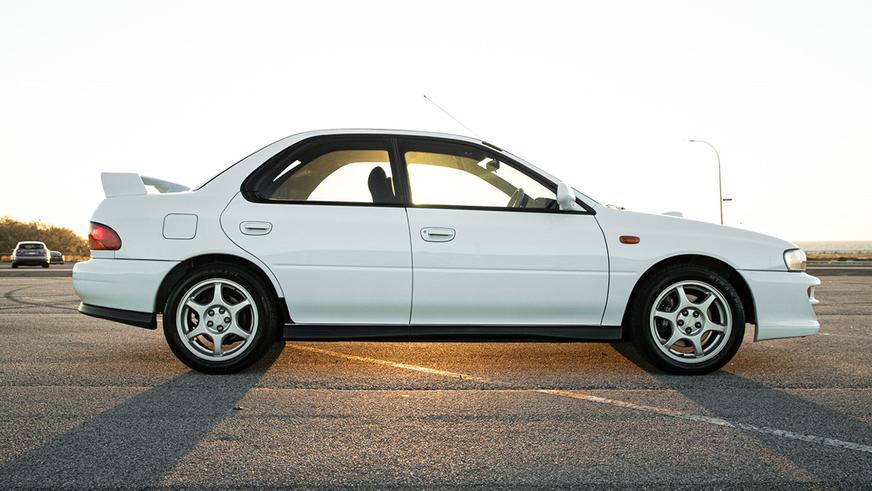 Subaru Impreza WRX в стоке выставлена на аукцион