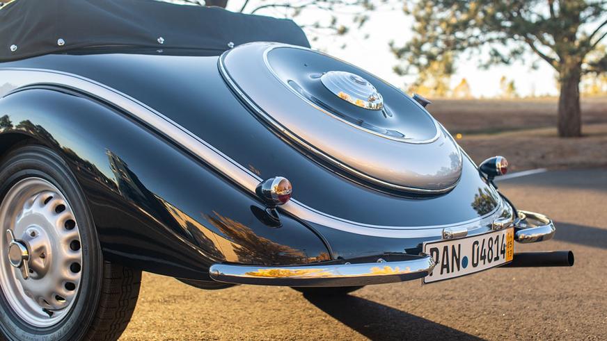 Довоенный BMW 327 выставили на торги в США