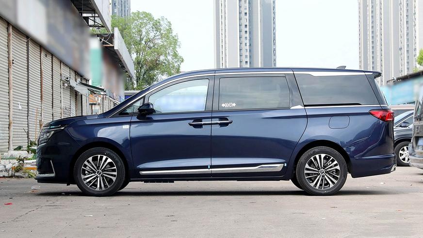 Компания JAC готовит три новинки для рынка Казахстана