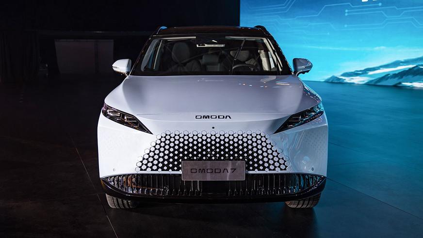 В Китае показали Omoda C7. Кроссовер доберётся и до Казахстана