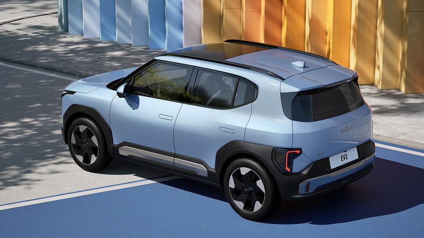 Kia привезла в Европу серийный EV2
