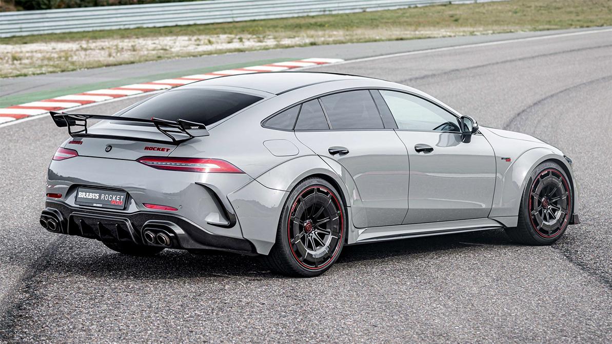 Москвич сжёг свой Mercedes-AMG GT 63 S