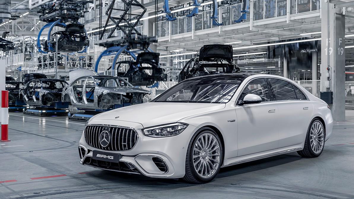 Mercedes-AMG S63&nbsp;E Performance: жылдамдық үшін төлеңіз