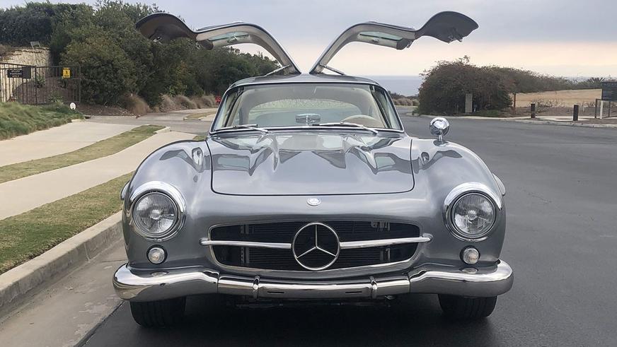 Mercedes-Benz SLK 320 превратили в 300 SL Gullwing