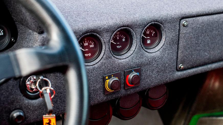 Ferrari F40 легенды F1 Алена Проста оценили в 3 млн евро