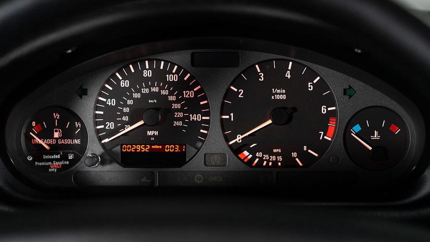 В США нашли почти новую BMW 325i в кузове E36 В США нашли почти новую BMW 325i в кузове E36