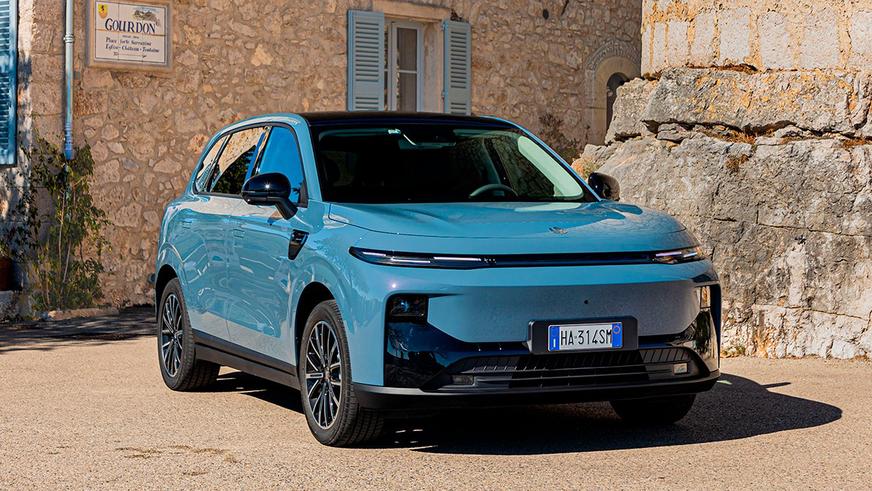 Китайские авто будут выпускать на заводе Stellantis в Испании