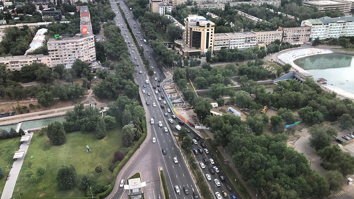Мост через Есентай в Алматы расширят до восьми полос