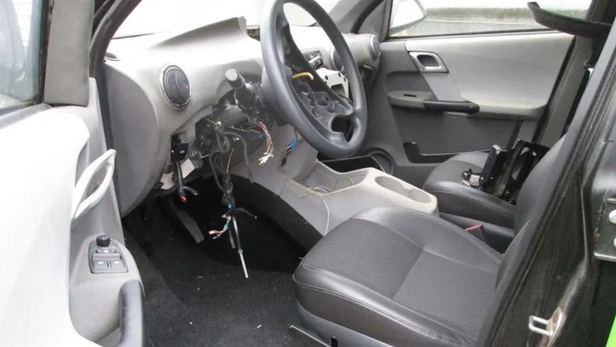 Один из редчайших ё-мобилей выставлен на продажу