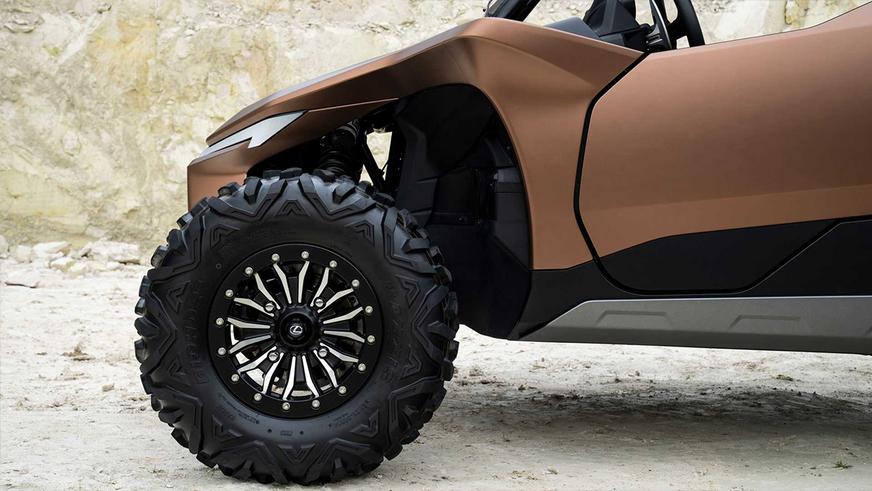 Lexus выкатил на показ водородный Side-by-Side
