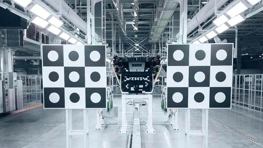 Завод для производства летающих авто запустили в Китае