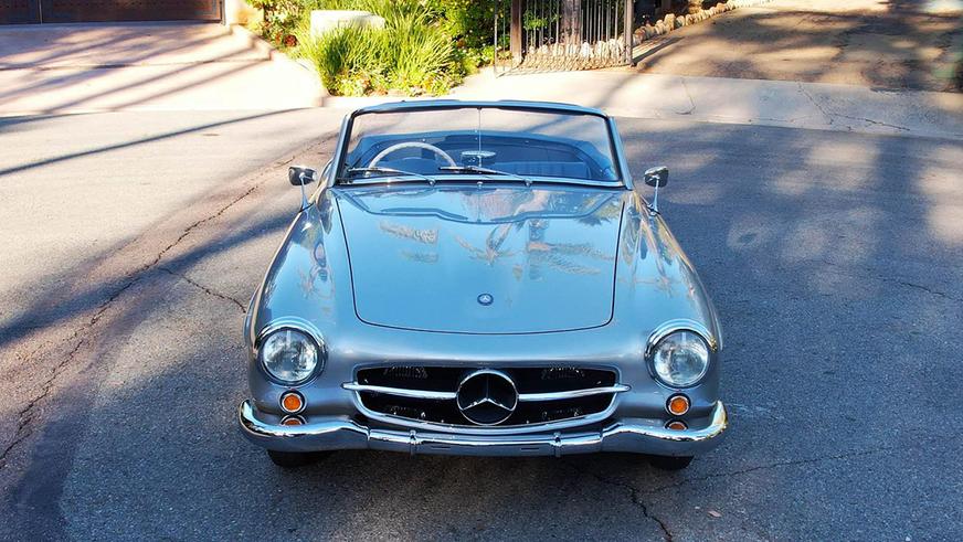 Первый серийный Mercedes-Benz 190 SL выставлен на торги