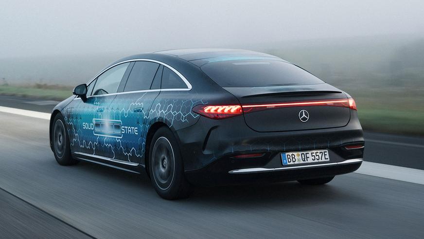 Больше 1200 км на одной зарядке – испытания твердотельных батарей Mercedes-Benz