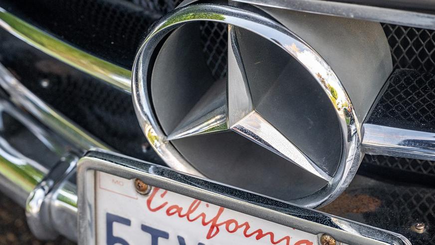Mercedes-Benz 190 SL на торгах: 50 лет в одних руках и неизвестный пробег