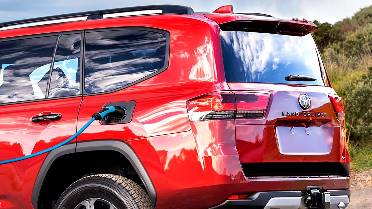 Toyota Land Cruiser 300 гибрид болады