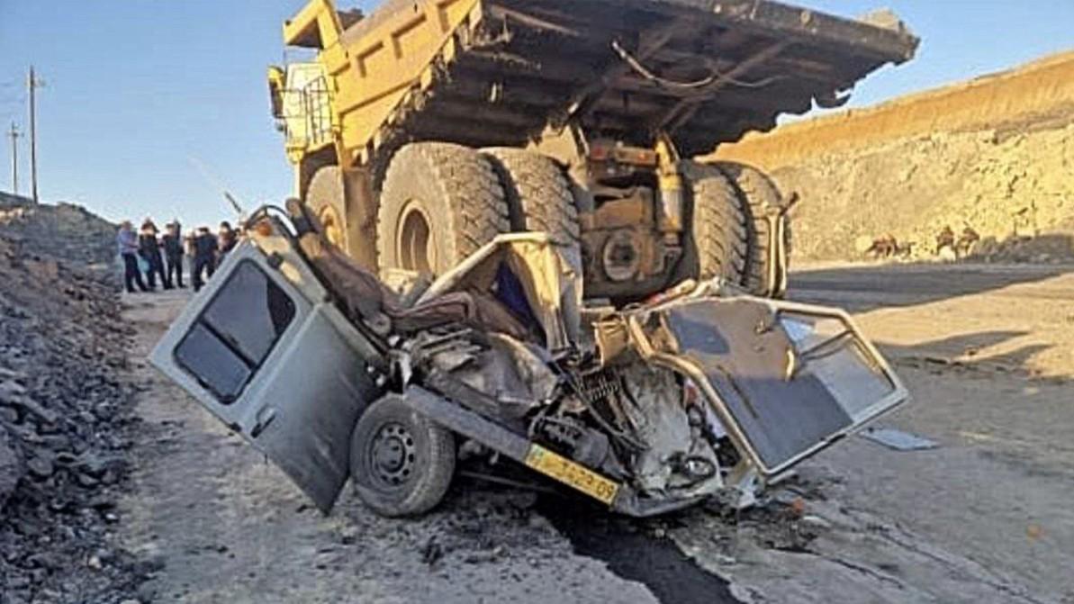 БелАЗ “буханканы” жаншып өтті