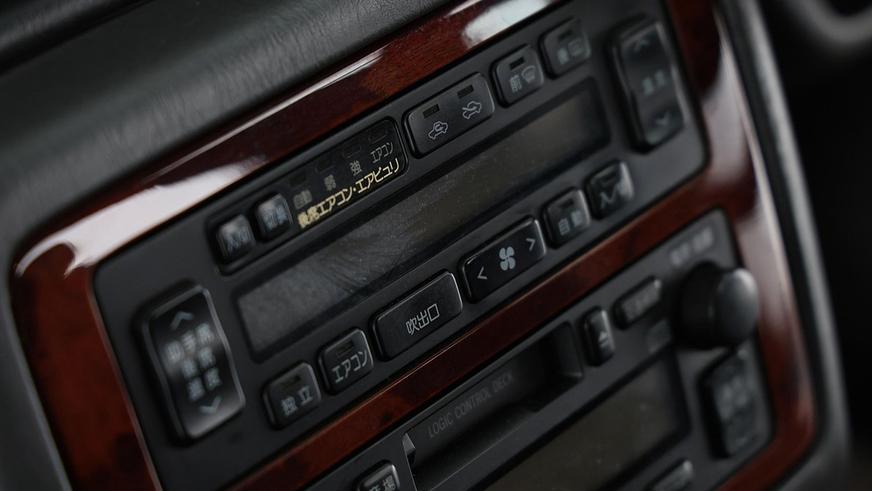 Редкий Toyota Century с V12 под капотом выставлен на продажу в Штатах