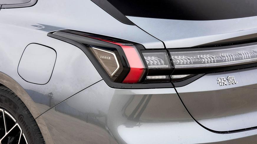Обновлённый Zeekr 001 готовится к выходу на рынок