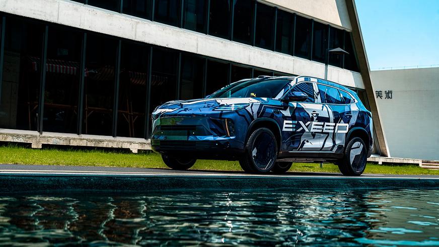 Новый кроссовер Exeed. Первые официальные фото