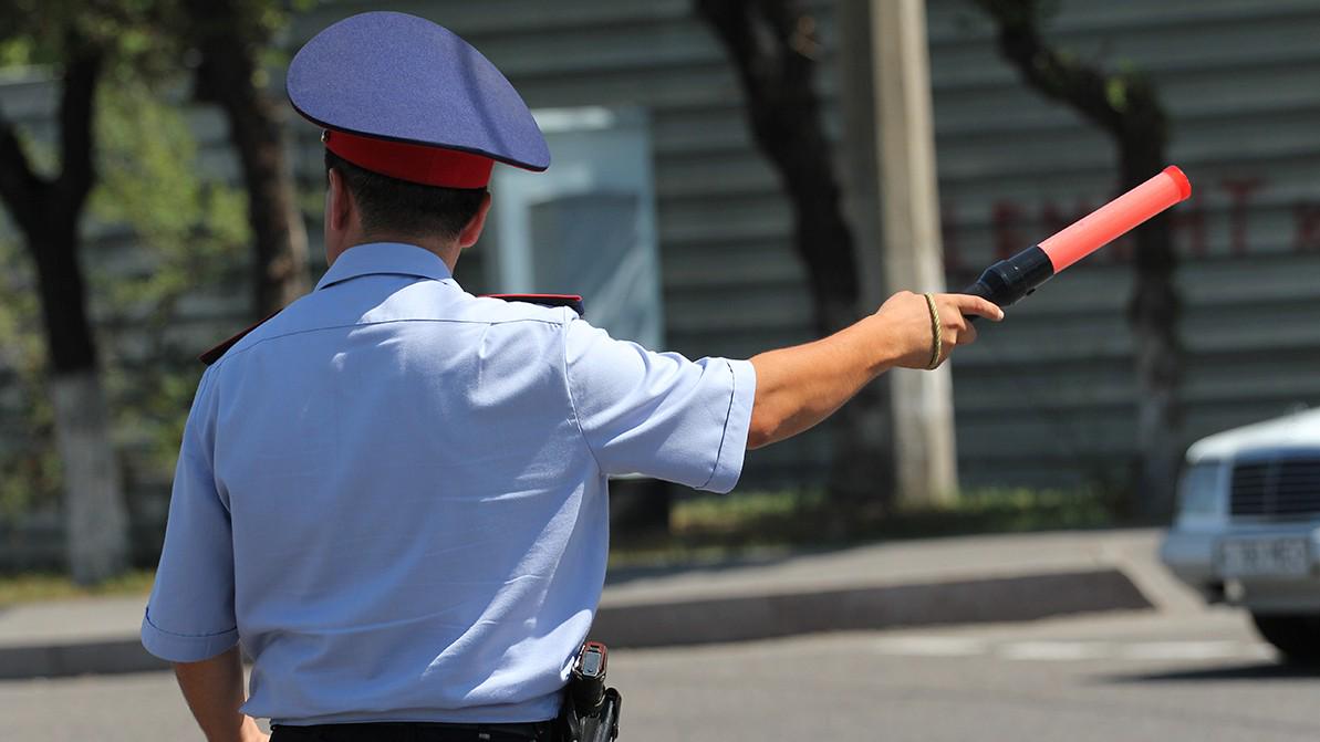 Полицейских обяжут спокойно реагировать на съёмку со стороны водителей