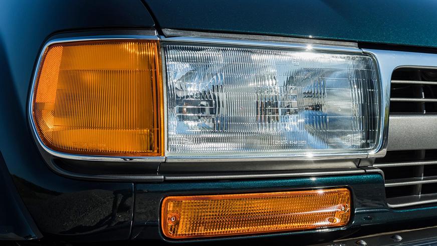 В США продают Toyota Land Cruiser 80 по цене «трёхсотки»