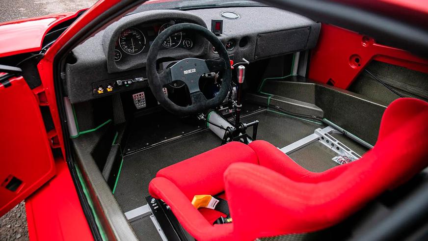 Уникальную F40 продают недорого, но это не совсем Ferrari
