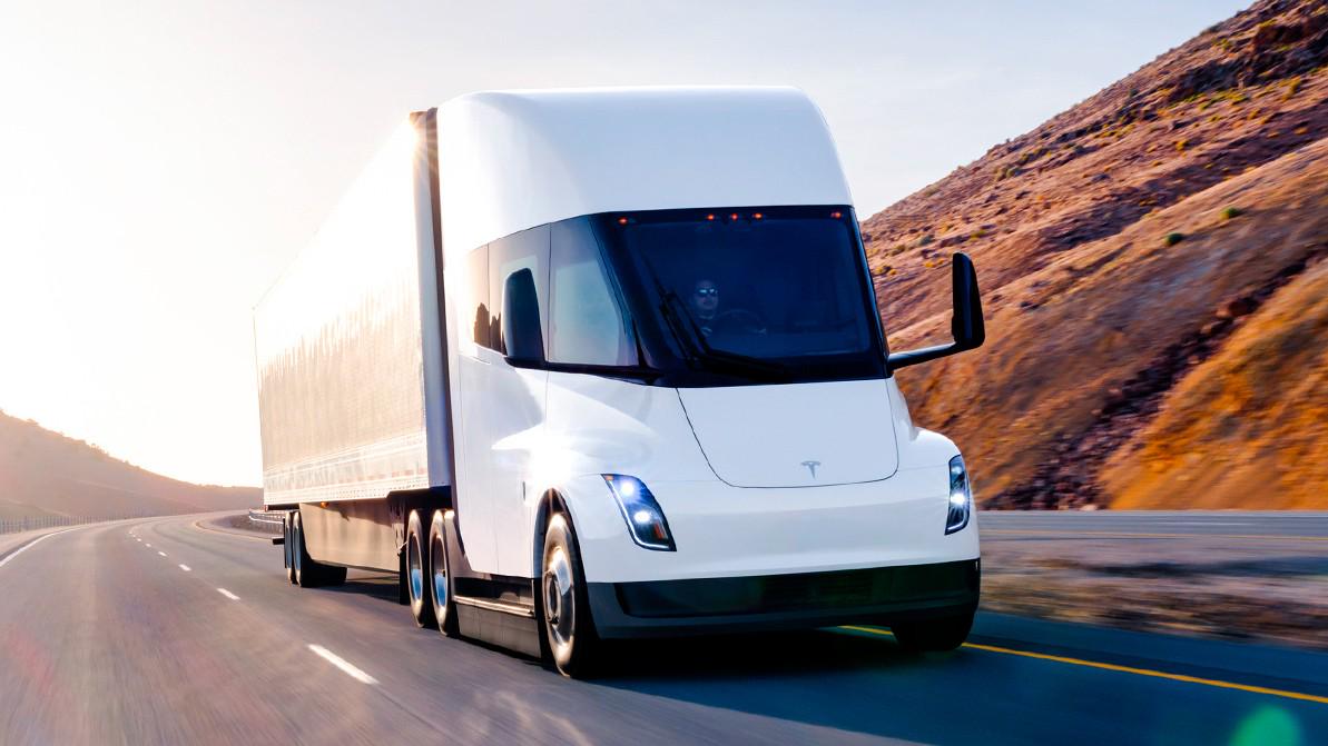АҚШ-та Tesla Semi ауыр апатқа қатысты