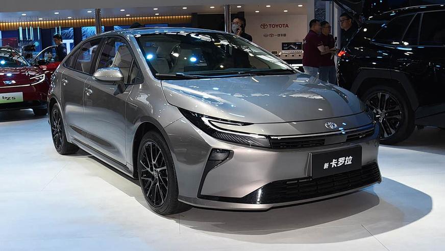 Toyota Corolla получила новую внешность, но&nbsp;пока только для&nbsp;Китая