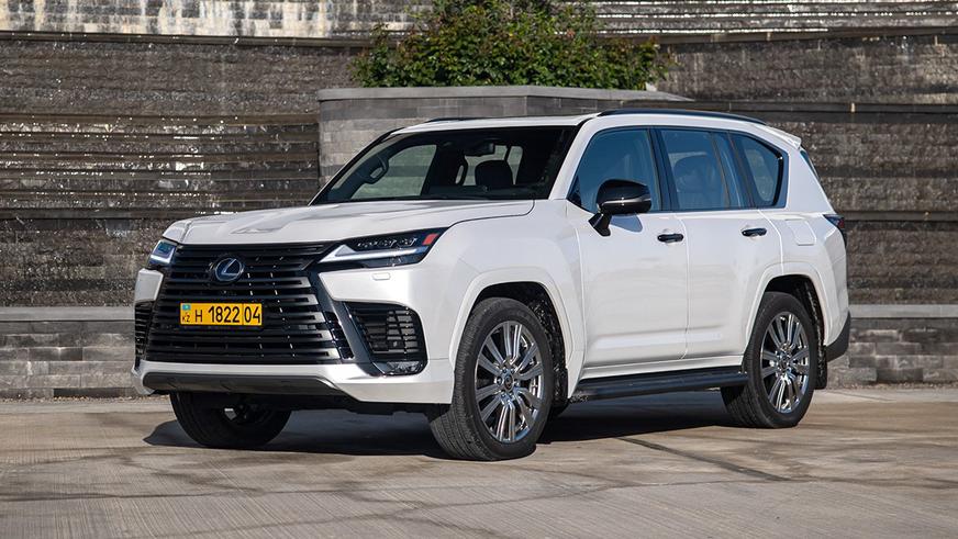 Какие самые продаваемые внедорожники в Казахстане